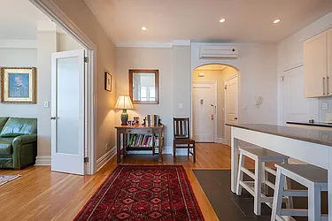 Rented by Rita S Citrin, LREB