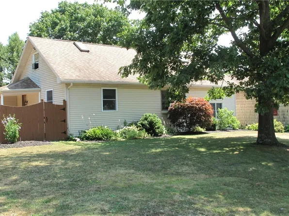 9675 Colby Rd, Corfu, NY 14036
