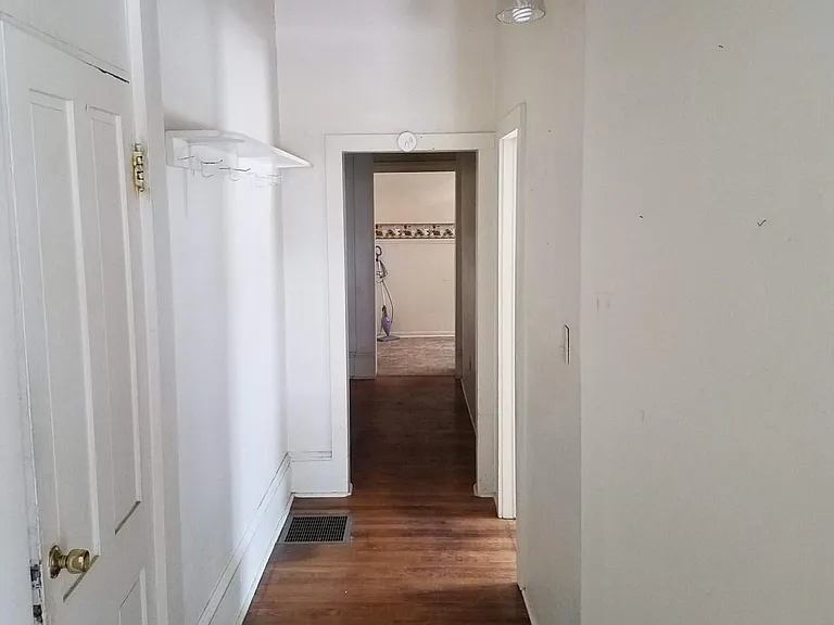 389 S Ohio St #1 — Photo 7