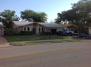 3810 Finley Rd, Irving, TX 75062