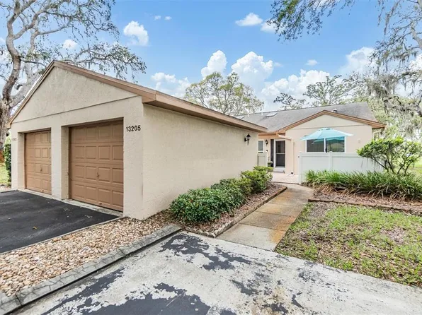 13205 Cypress Hill Dr, Hudson, FL 34669