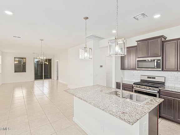 3rd image of 14380 W VALENTINE Street