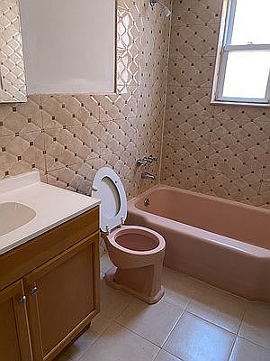 5th image of 965 E 84th St #2