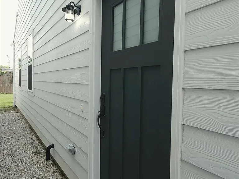 765 Enterprise B St #B — Photo 1