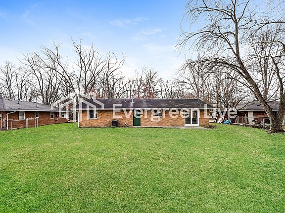 3rd image of 1712 W Loveland Ave