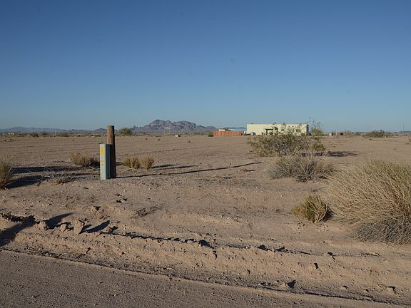 4th image of S 538th Ave