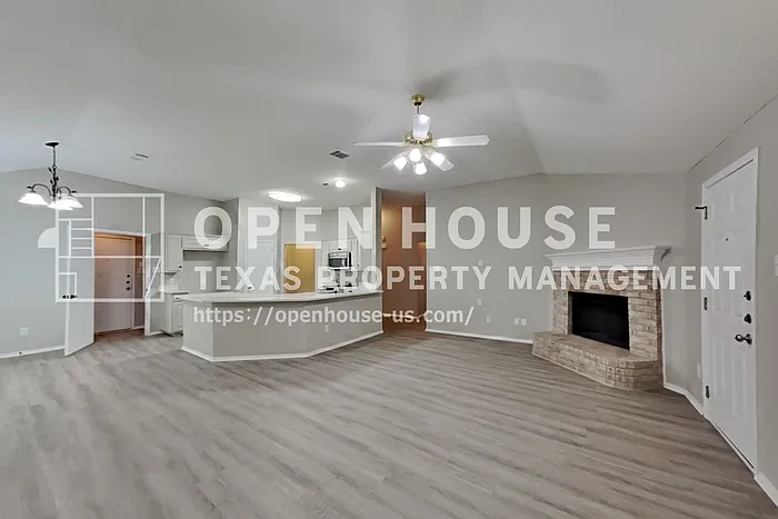 4 bed, 2.0 bath, 1825 sqft, $2,350 — Photo 4