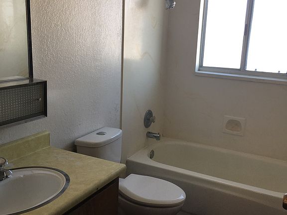 4th image of 555 N 700th St E APT 1