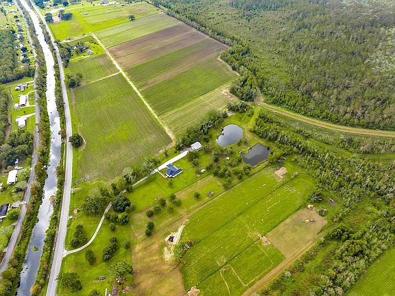 4th image of 5913 Bayou Black Dr
