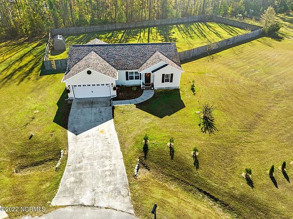 3rd image of 202 Reid Ct S