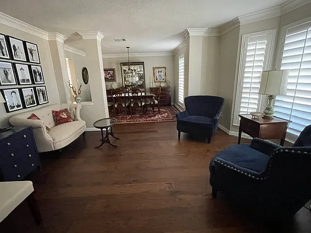 1620 Mountain Laurel Dr — Photo 2