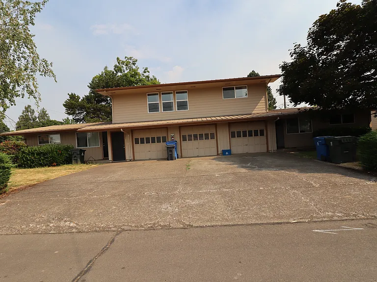 3025 Madison St NE — Photo 13