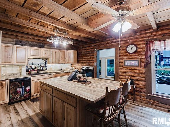 5th image of 690 Ganntown Ln