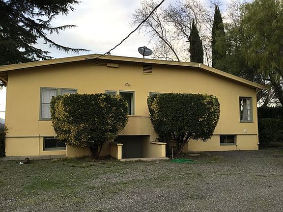 2nd image of 1215 Niebaum Ln