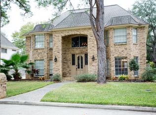 6810 Mossridge Dr, Houston, TX 77069