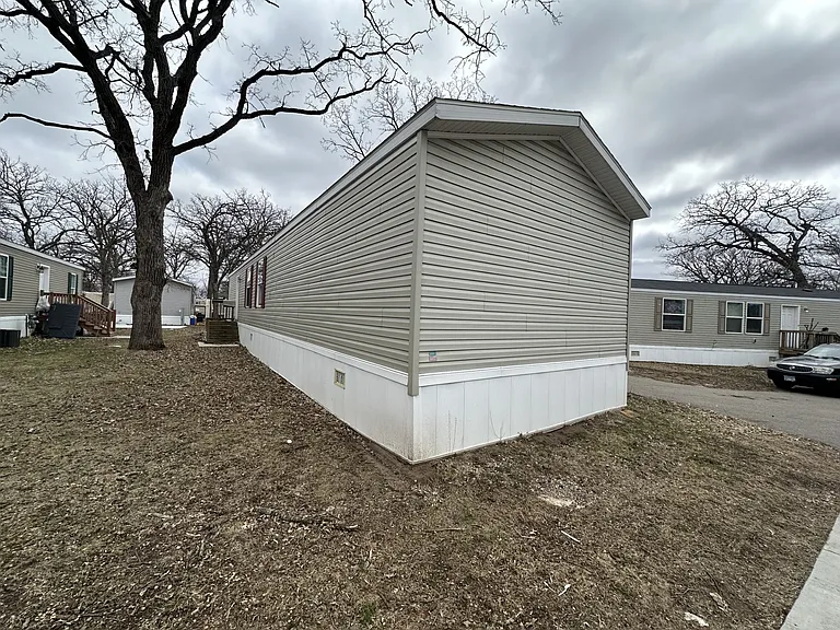 3210 Bel Clare Dr #57AR — Photo 10
