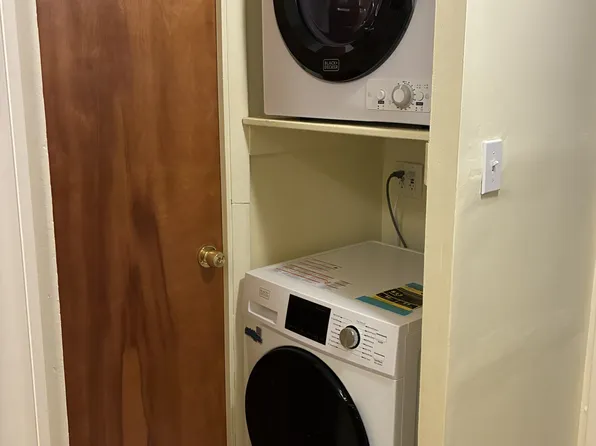 3301 Hewitt Ave APT 506, Silver Spring, MD 20906