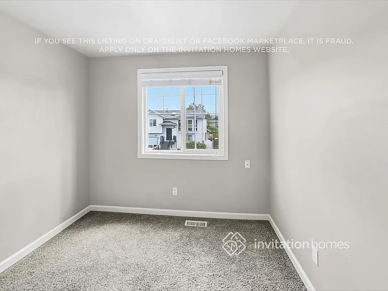 10504 56th Dr NE — Photo 12