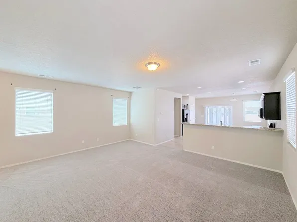 8724 Zephyr Pl NW, Albuquerque, NM 87120