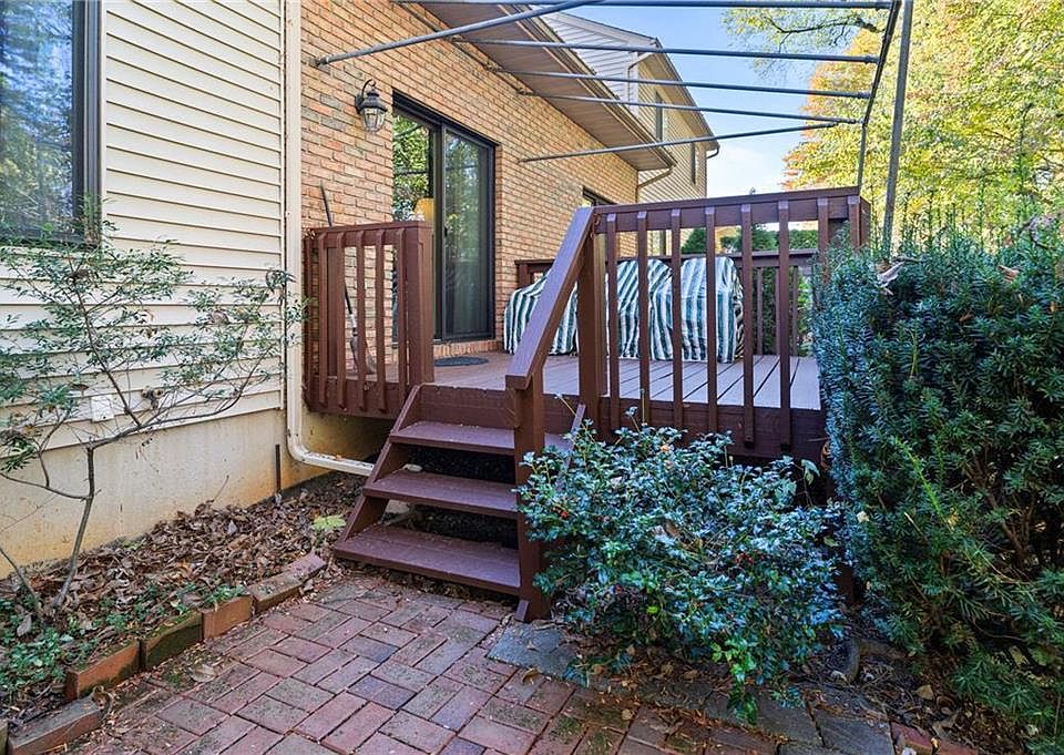 3219 Oakland Square Dr, Bethlehem, PA 18020 Zillow