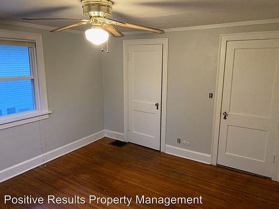 5th image of 1630 Evergreen St