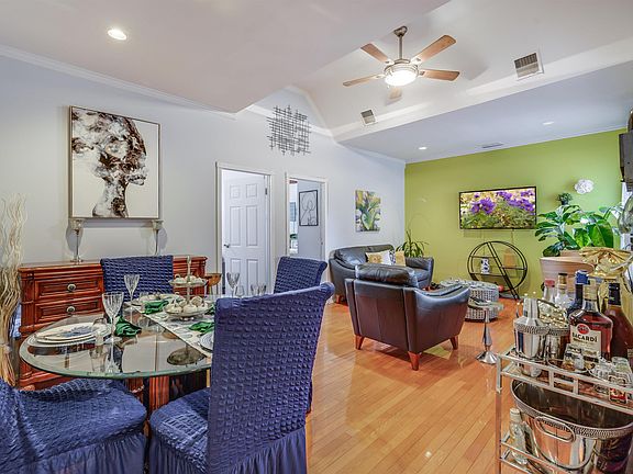 2nd image of 206 Jewett Ave APT 42