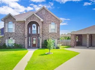 1 Cypress Point Ct, Manvel, TX 77578