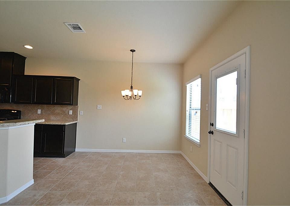 2nd image of 8006 Villa Lago Ln