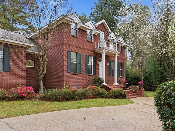 4th image of 78 Summertree Pl