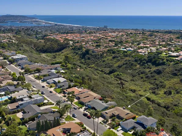 5958 Sagebrush Rd, La Jolla, CA 92037