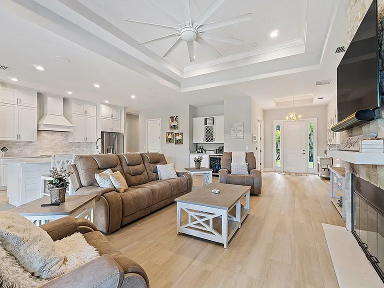 12955 SW Kanner Hwy — Photo 35