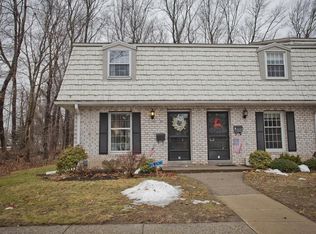 1 Corey Colonial, Agawam, MA 01001