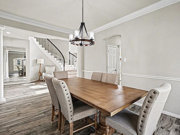 5th image of 9735 Clear Diamond Dr