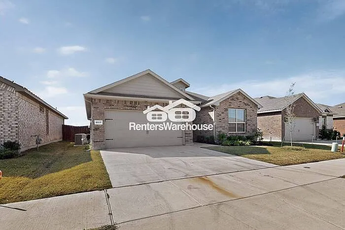 8517 Centerboard Ln — Photo 6