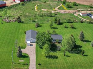 575 Allegan Rd, Vermontville, MI 49096