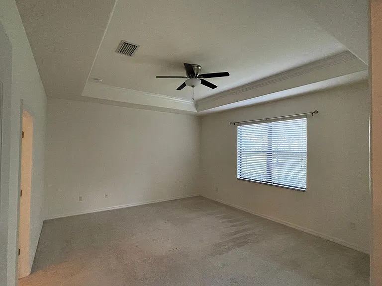 9353 Glenforest Dr — Photo 15