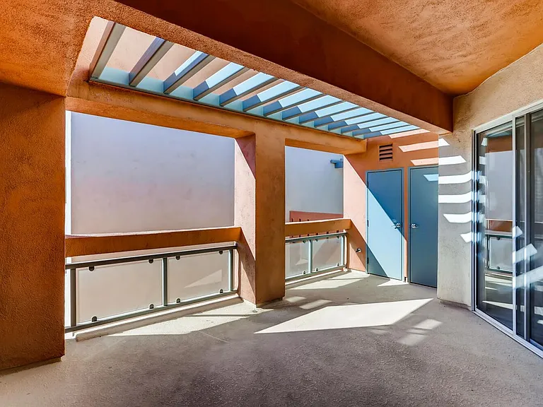 19 E Agate Ave #501 — Photo 2