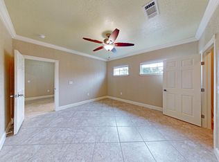 7111 Glen Vista Dr #1E-685078, San Antonio, TX 78239