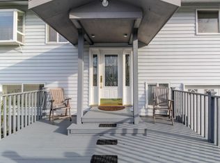 705 23rd St NW, Puyallup, WA 98371