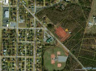E Union St, Chesnee, SC 29323