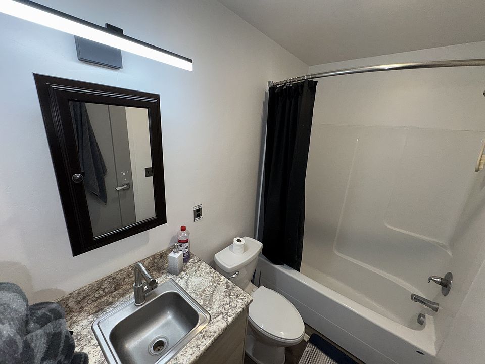 2nd image of 985 Ketchikan Dr #17667357