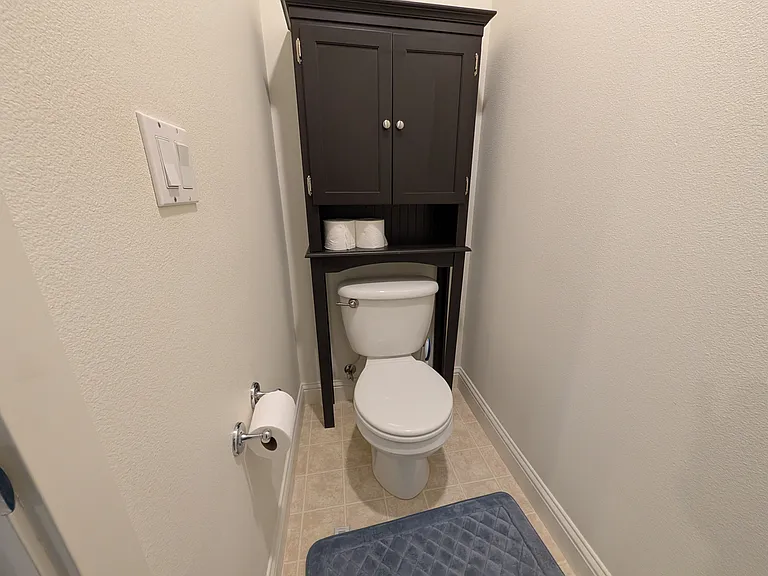 704 SE 56th Ave — Photo 15