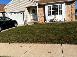 734 Virgin Island Dr, Williamstown, NJ 08094