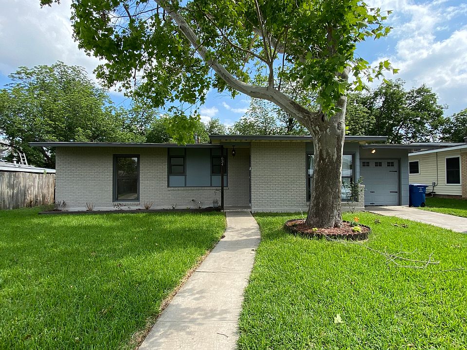 1st image of 634 Karen Ln