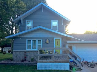 703 Columbian Blvd, Armstrong, IA 50514