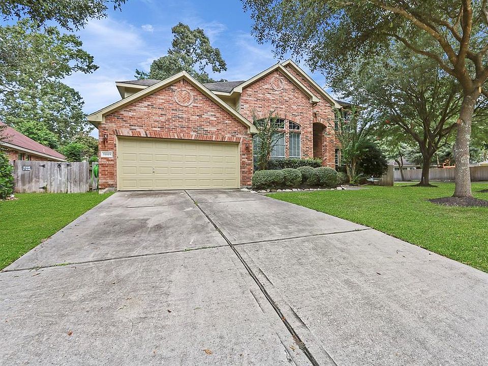1st image of 31019 Deerwood Park Ln
