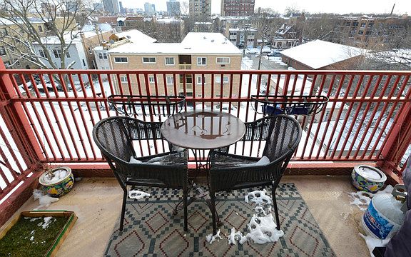 4th image of 1225 W Morse Ave APT 401
