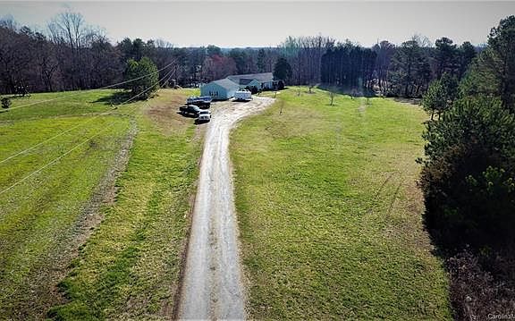 5th image of 2635 Gastonia Hwy