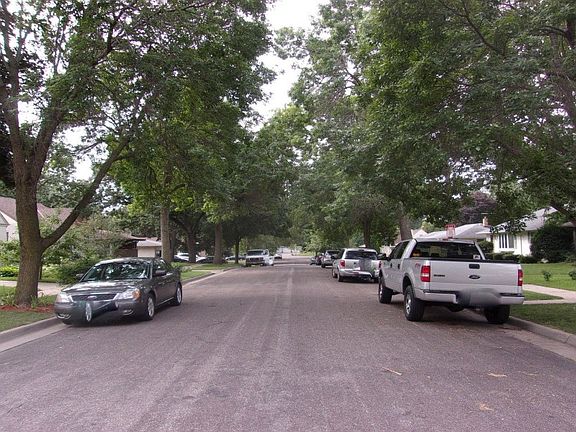 4th image of 1546 Chamber St