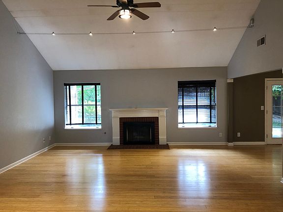 3rd image of 8074 N Sherman Ave